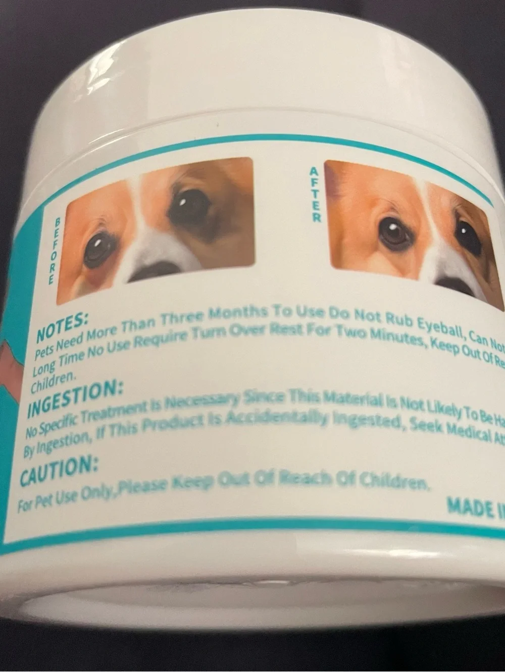 Pet eye wipes